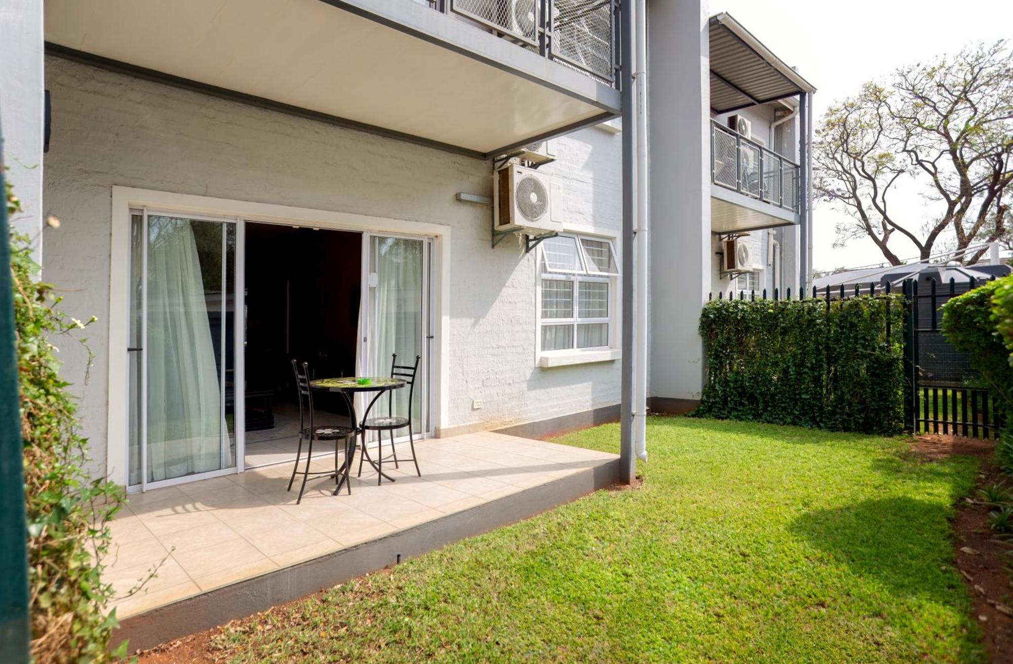 Apartments @ 125 Gaborone Kültér fotó